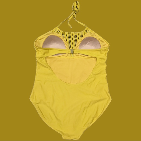 Halter 1-piece - Picture 2 of 8